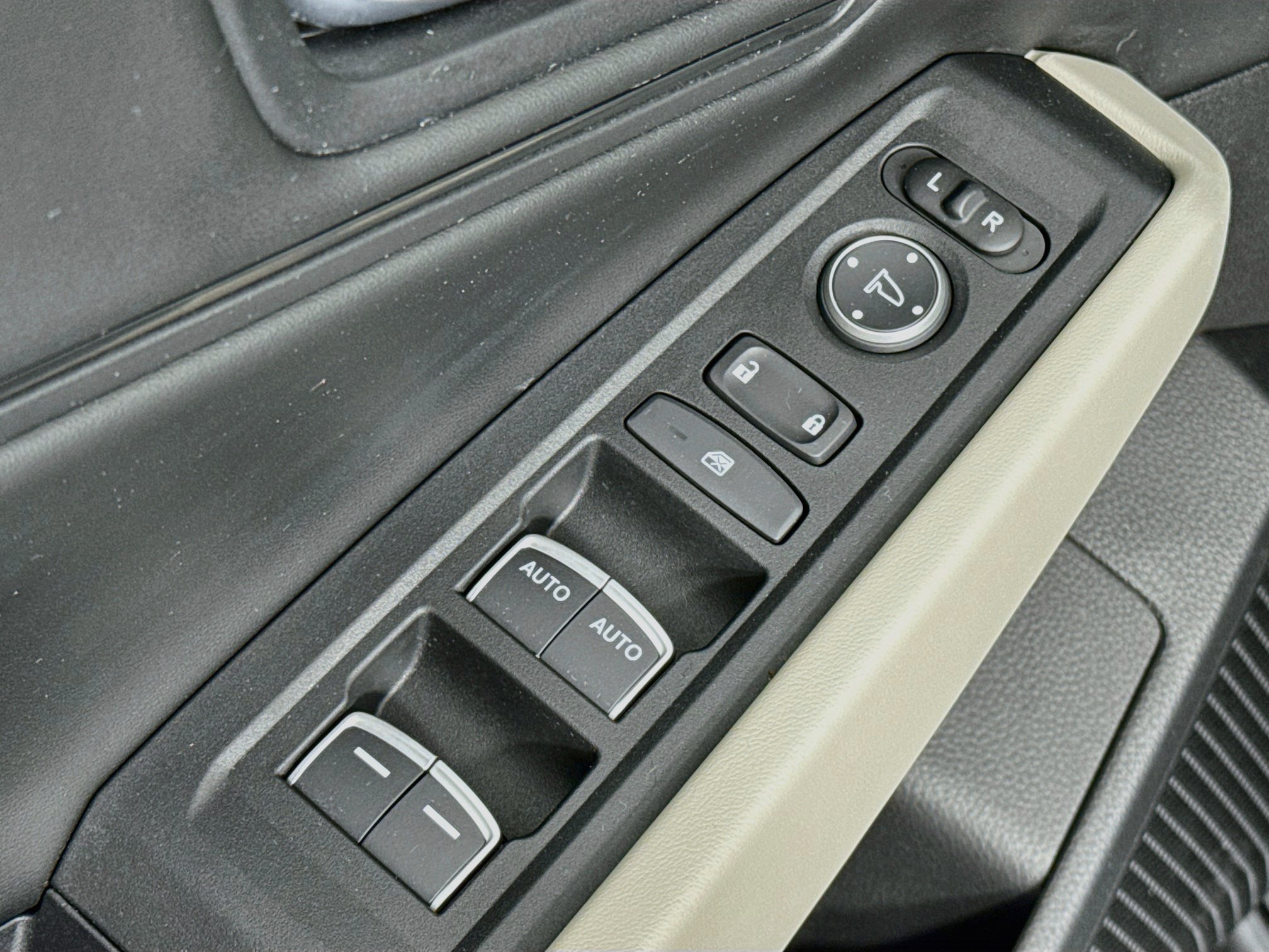 Certified 2024 Honda Accord EX image 17