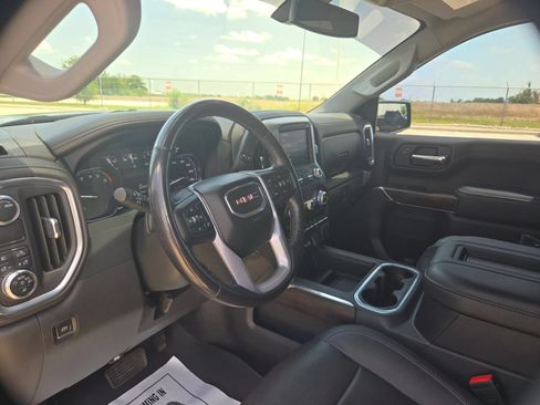 Used 2022 GMC Sierra 1500 SLT RWD image 11