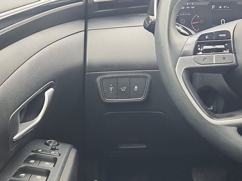 Certified 2023 Hyundai Tucson SEL AWD/4WD image 13