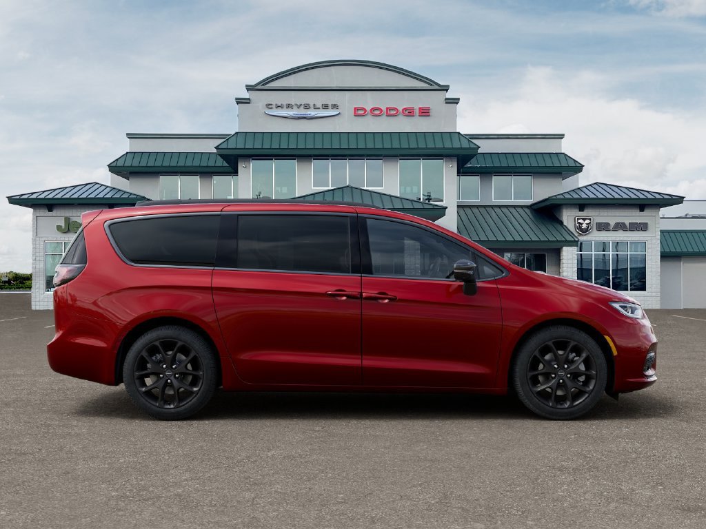 New 2026 Chrysler Pacifica Select w/ S Appearance Package AWD/4WD image 21