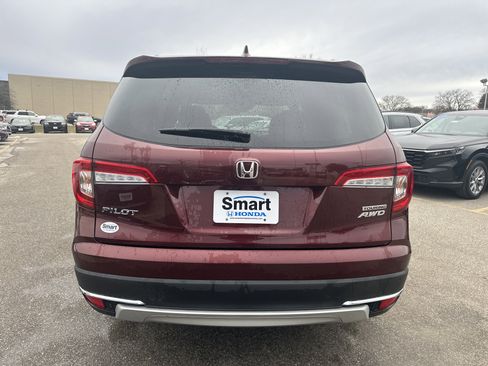 Used 2021 Honda Pilot Touring image 9