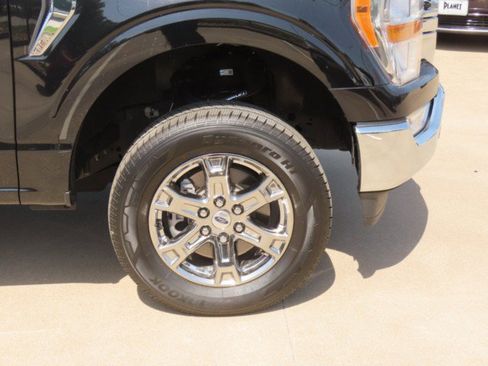 Used 2023 Ford F150 XLT w/ Equipment Group 301A Mid RWD image 7