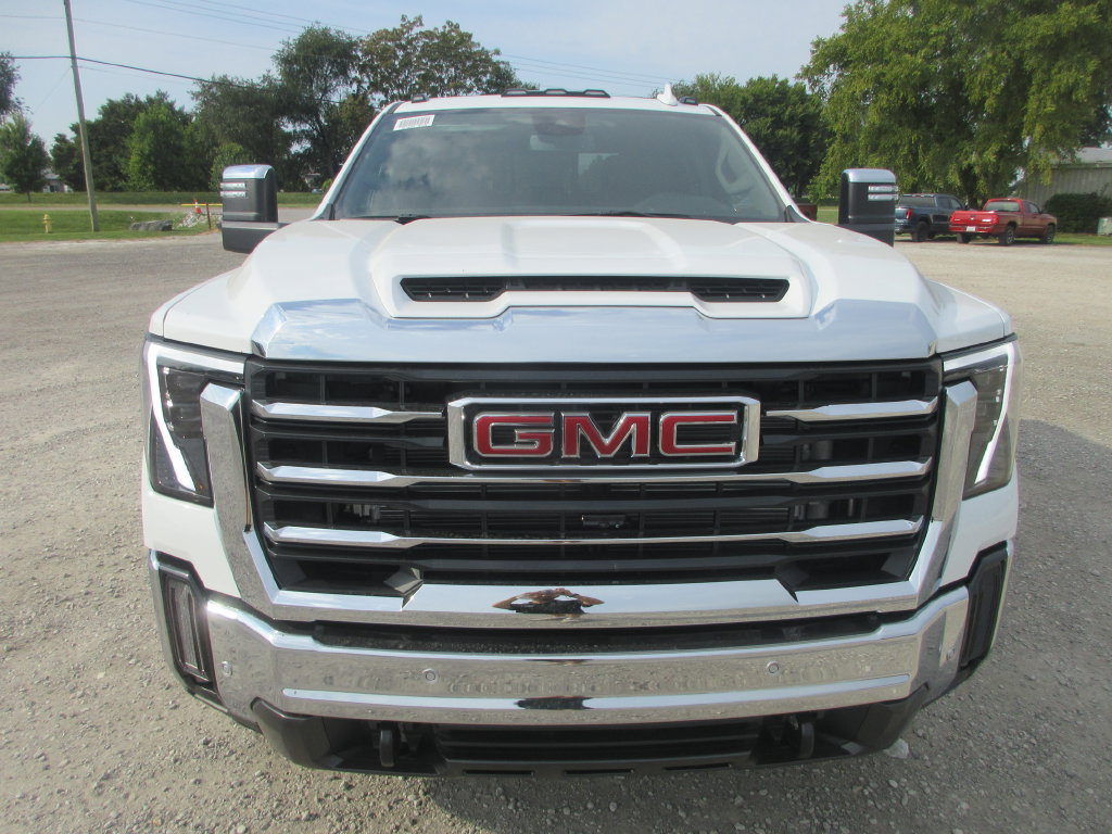 New 2026 GMC Sierra 3500 SLT w/ SLT Premium Package AWD/4WD image 12