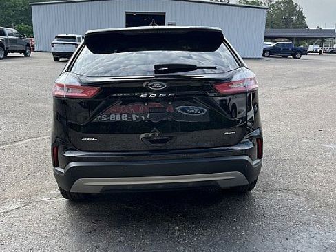 Used 2023 Ford Edge SEL w/ Convenience Package AWD/4WD image 6