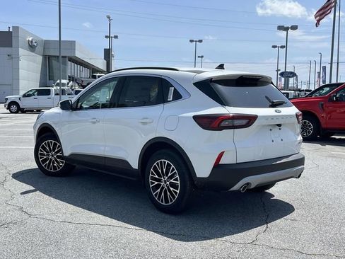New 2025 Ford Escape SE FWD image 4