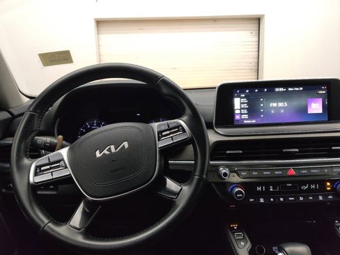 Used 2022 Kia Telluride EX w/ EX Premium Package image 22