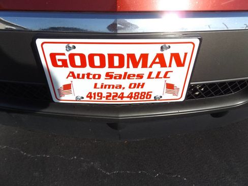 Used 2011 Buick Enclave CX w/ Driver Confidence Package image 4