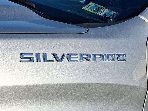 Certified 2022 Chevrolet Silverado 1500 Custom image 8