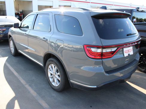 Used 2023 Dodge Durango SXT Launch Edition RWD image 5