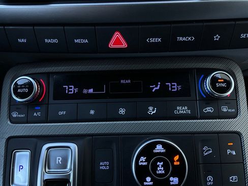 Used 2024 Hyundai Palisade SEL image 30