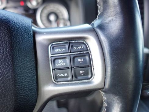 Used 2017 RAM 1500 Limited image 16