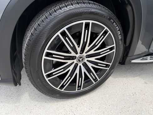 Used 2023 Mercedes-Benz EQS 450+ SUV image 34