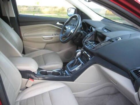 Used 2014 Ford Escape Titanium image 26