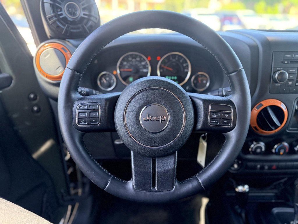 Used 2015 Jeep Wrangler Sport w/ Quick Order Package 24S AWD/4WD image 19