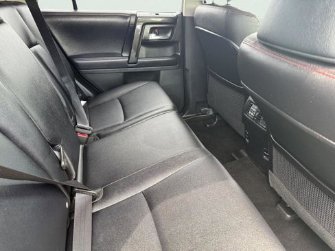 Used 2018 Toyota 4Runner TRD Off-Road Premium w/ TRD Performance Package image 30