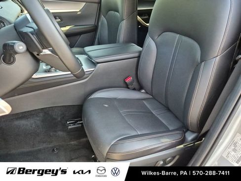 Certified 2025 MAZDA CX-90 3.3 Turbo w/ Premium Sport Pkg AWD/4WD image 11