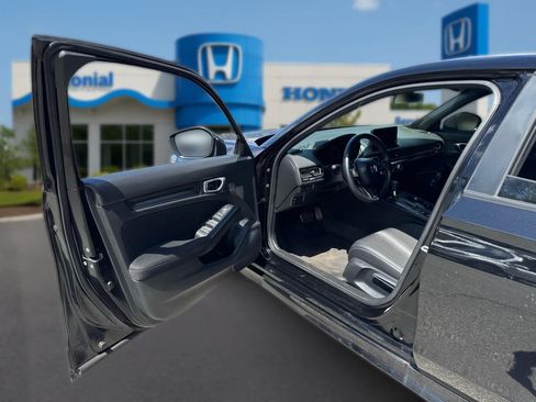 Used 2024 Honda Civic Sport image 12