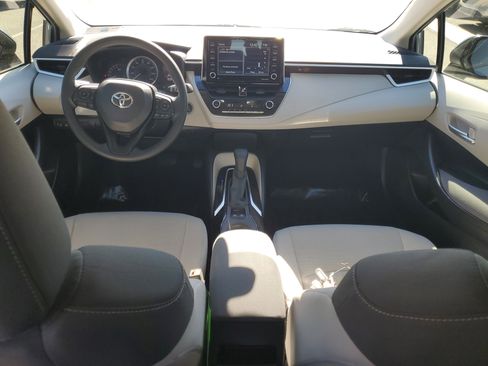 Used 2021 Toyota Corolla LE w/ LE Convenience Package image 15