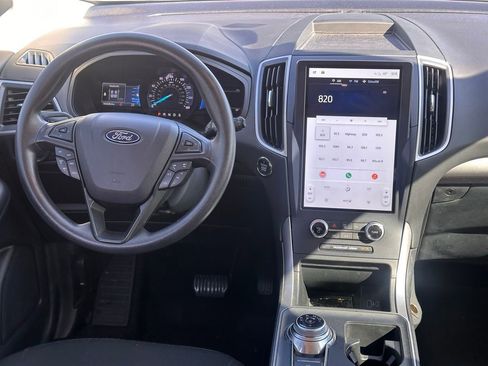 Used 2022 Ford Edge SE image 20