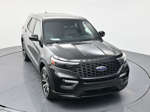 Used 2022 Ford Explorer ST-Line w/ Class IV Trailer Tow Package AWD/4WD image 42