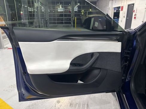 Used 2022 Tesla Model S Plaid AWD/4WD image 12