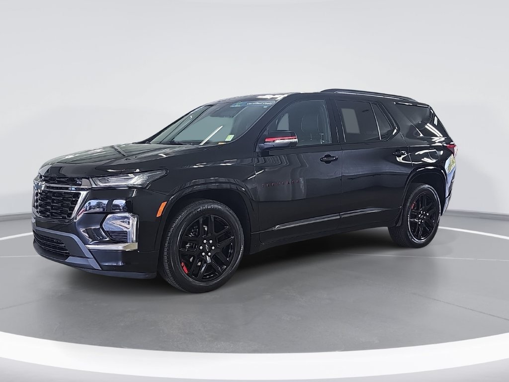 Certified 2023 Chevrolet Traverse Premier w/ Redline Edition AWD/4WD image 9