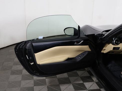 Used 2016 MAZDA MX-5 Miata Grand Touring image 26