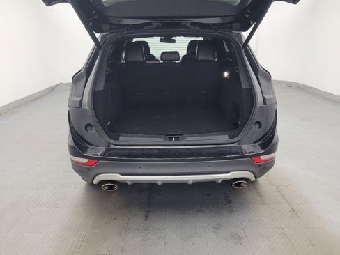 Used 2017 Lincoln MKC Reserve w/ Lincoln MKC Climate Package image 29