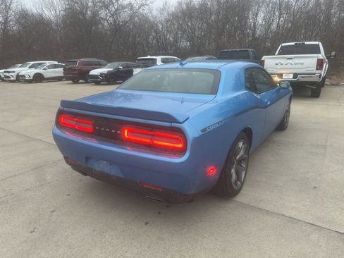 Used 2015 Dodge Challenger SXT Plus image 7