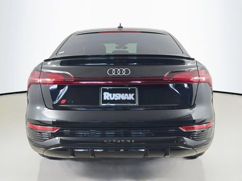 Certified 2024 Audi Q8 e-tron Prestige w/ Prestige Package AWD/4WD image 6