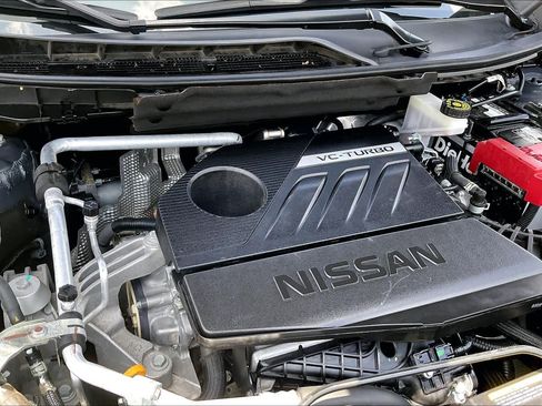 Used 2023 Nissan Rogue S FWD image 31