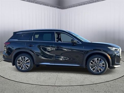 New 2026 INFINITI QX60 Luxe image 6