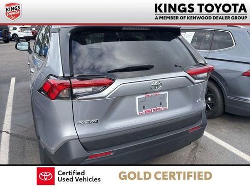 Used 2023 Toyota RAV4 LE FWD image 6