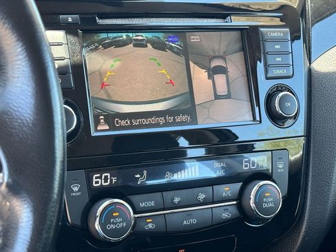 Used 2019 Nissan Rogue Sport SL w/ Premium Package AWD/4WD image 25
