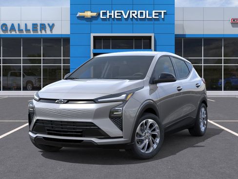 New 2027 Chevrolet Bolt LT w/ Comfort Package FWD image 7
