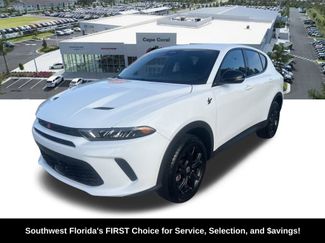 Used 2023 Dodge Hornet GT w/ GT Blacktop Package AWD/4WD video 2