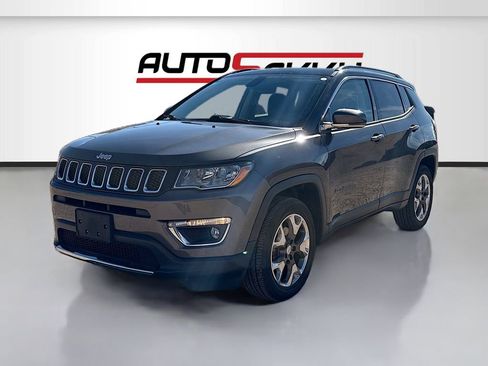 Used 2020 Jeep Compass Limited image 3