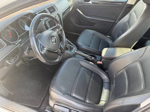 Used 2016 Volkswagen Jetta SEL FWD image 13