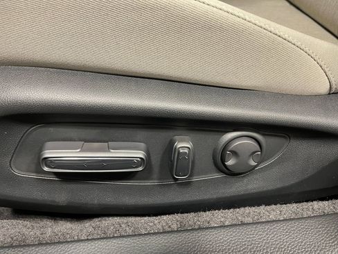 New 2025 Honda Accord SE image 13