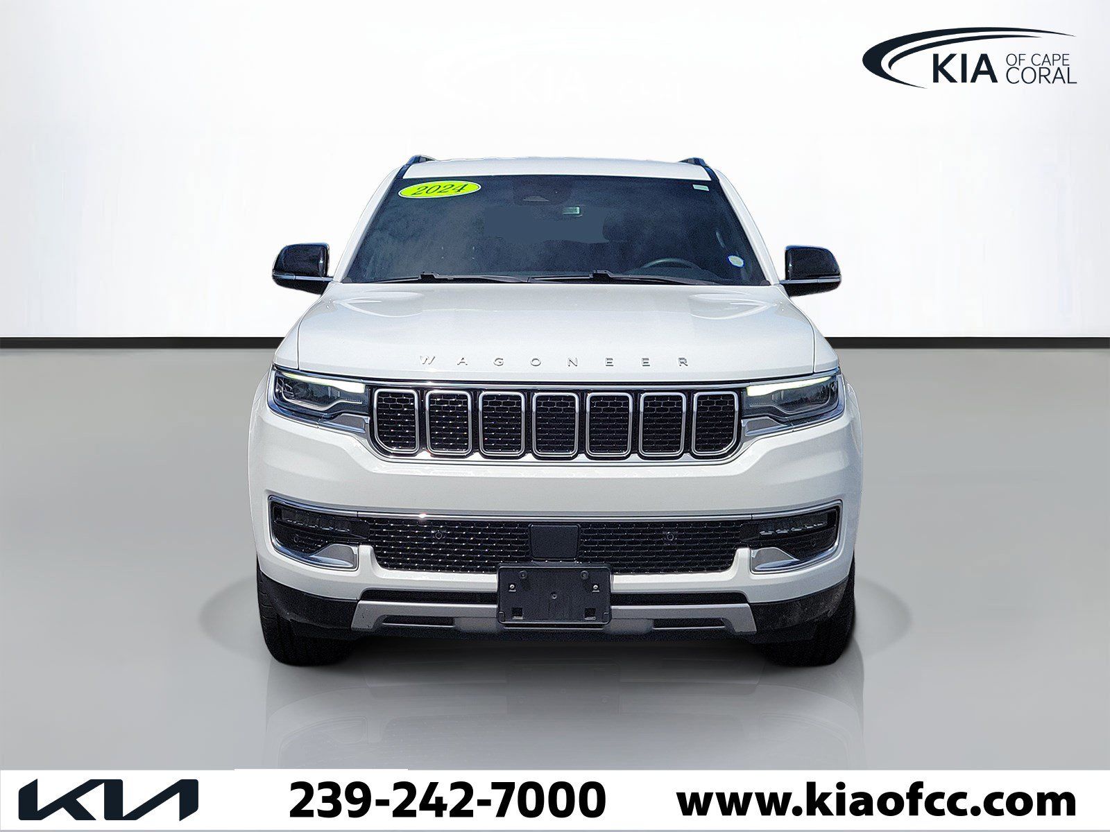 Used 2024 Jeep Wagoneer Series II AWD/4WD image 2