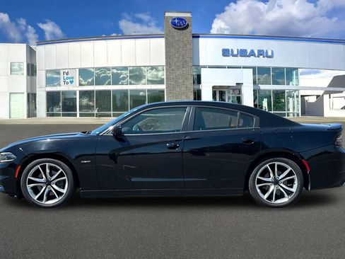 Used 2015 Dodge Charger R/T w/ Premium Group RWD image 9