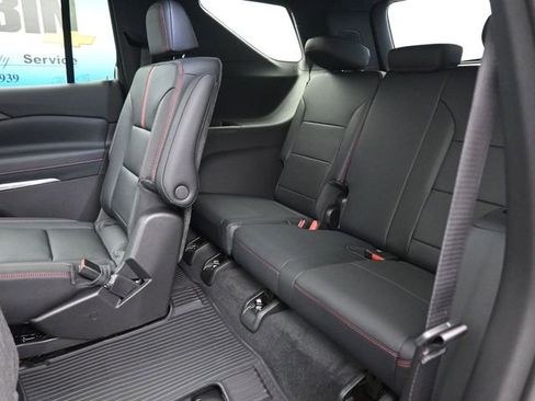 New 2026 Chevrolet Traverse RS w/ LPO, Floor Liner Package image 10