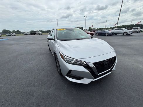 Used 2021 Nissan Sentra SV image 9