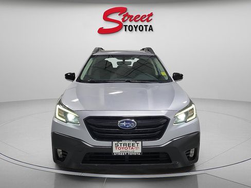 Used 2022 Subaru Outback Onyx Edition XT w/ Tech Package 2 image 6
