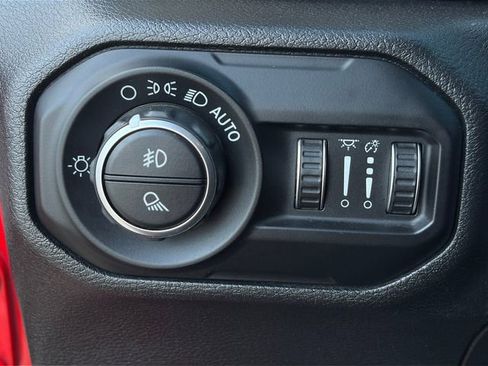 Used 2020 Jeep Gladiator Sport w/ Quick Order Package 24S image 5