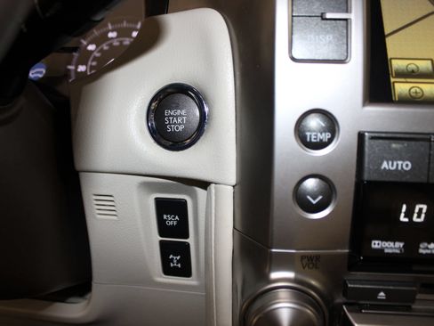 Used 2011 Lexus GX 460 w/ Comfort Plus Pkg AWD/4WD image 20