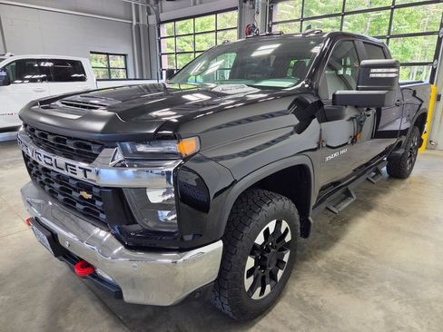 Used 2020 Chevrolet Silverado 3500 LT w/ All Star Edition AWD/4WD image 4