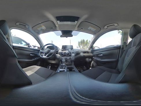 Used 2025 Nissan Sentra SV FWD image 47