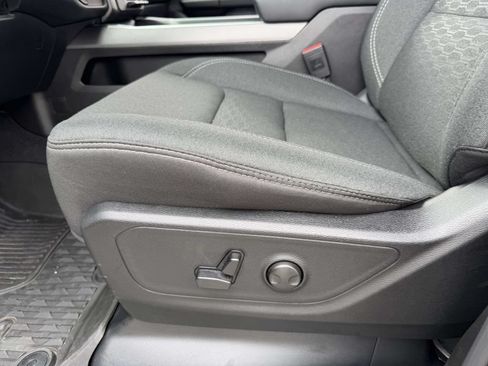 Used 2025 RAM 1500 Big Horn AWD/4WD image 19