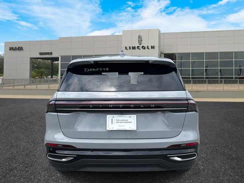 New 2026 Lincoln Nautilus Premier AWD/4WD image 4
